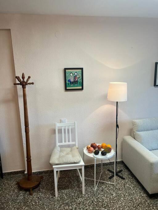 Centrally-Located, Spacious Flat At Historic Centre & Short Walk To Beach Alicante Zewnętrze zdjęcie
