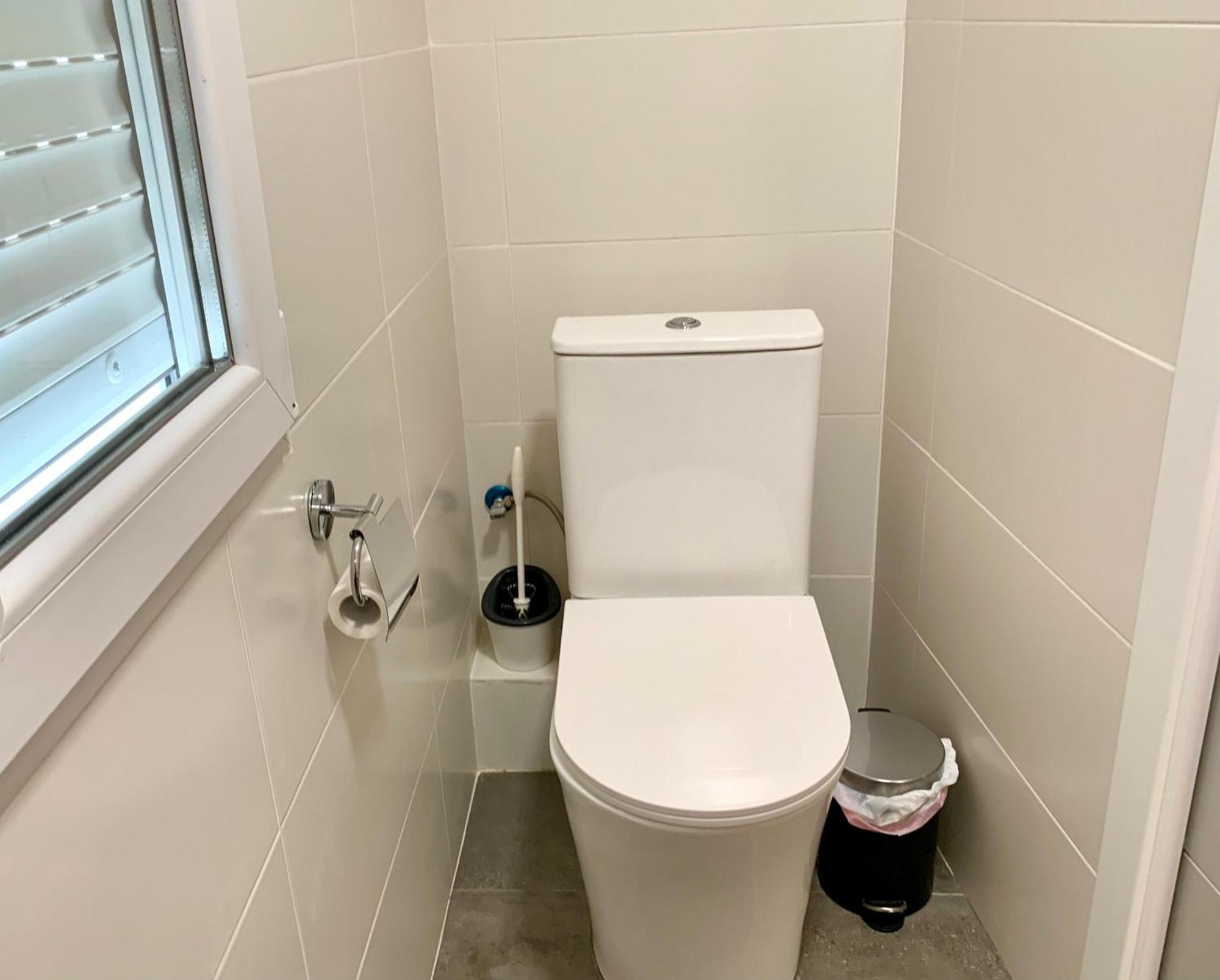 Centrally-Located, Spacious Flat At Historic Centre & Short Walk To Beach Alicante Zewnętrze zdjęcie
